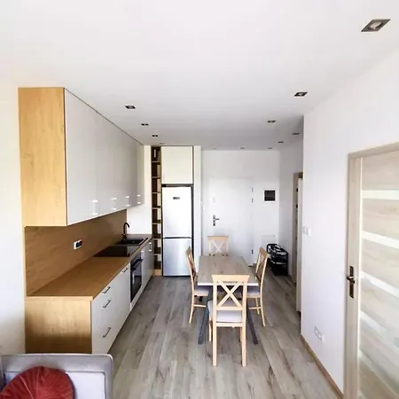 Uroczy Apartament 2 Pokojowy W Okolicy Jeziora I Lasu 10min Do Centrum * Bartag